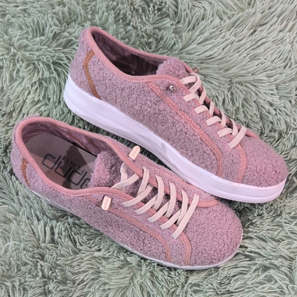 Hey Dude Pink Sneakers with Minimalist Design